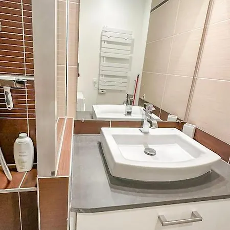 Апартаменты Belle Vue A Saint-cyprien-parking-hyper Centre Тулуза